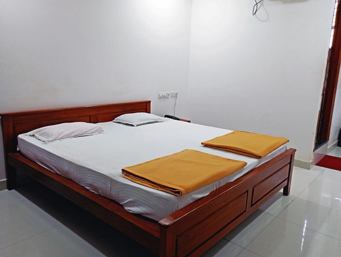 Staymaker Shri Shakti Residency Хубли Екстериор снимка