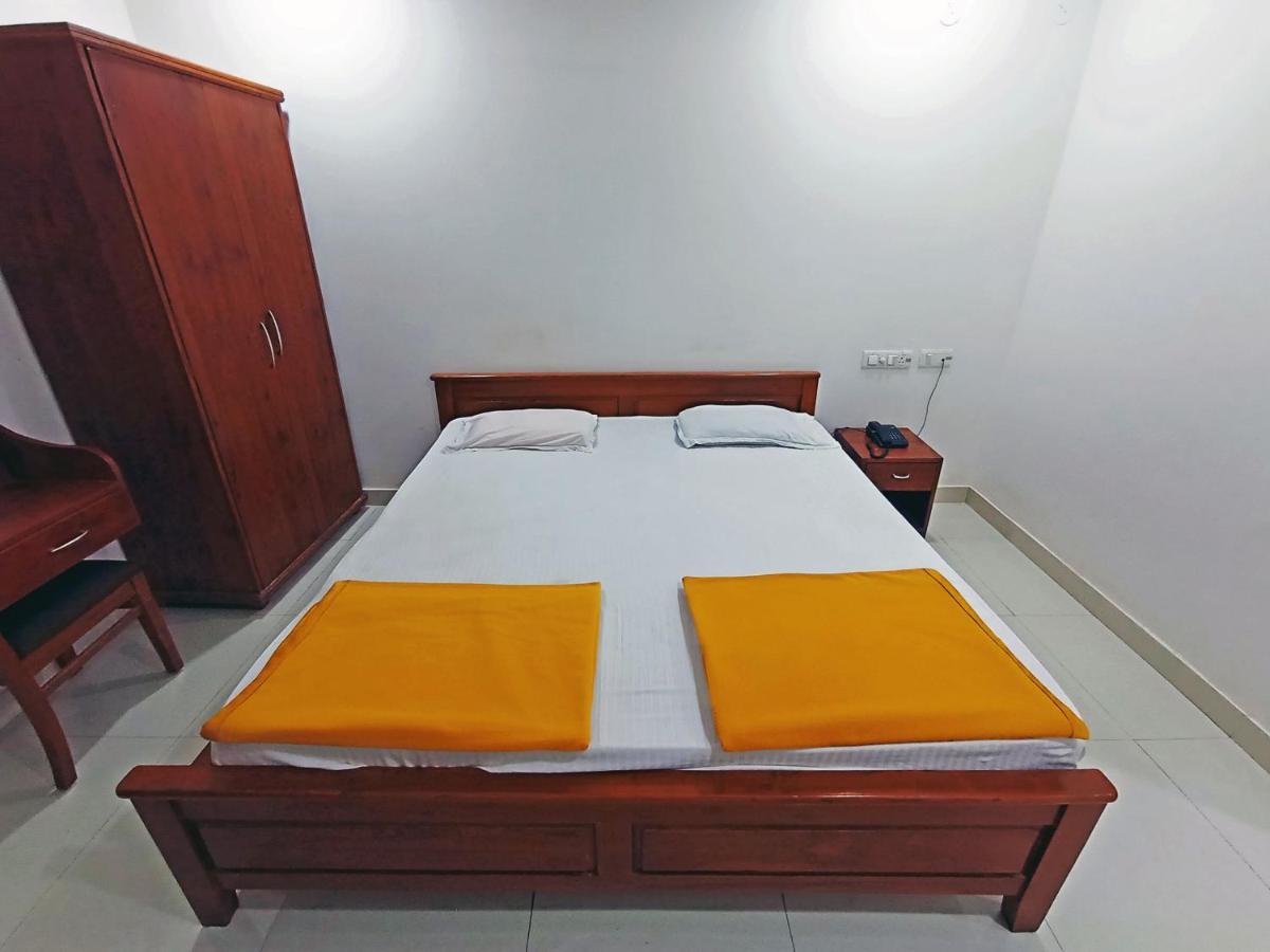Staymaker Shri Shakti Residency Хубли Екстериор снимка