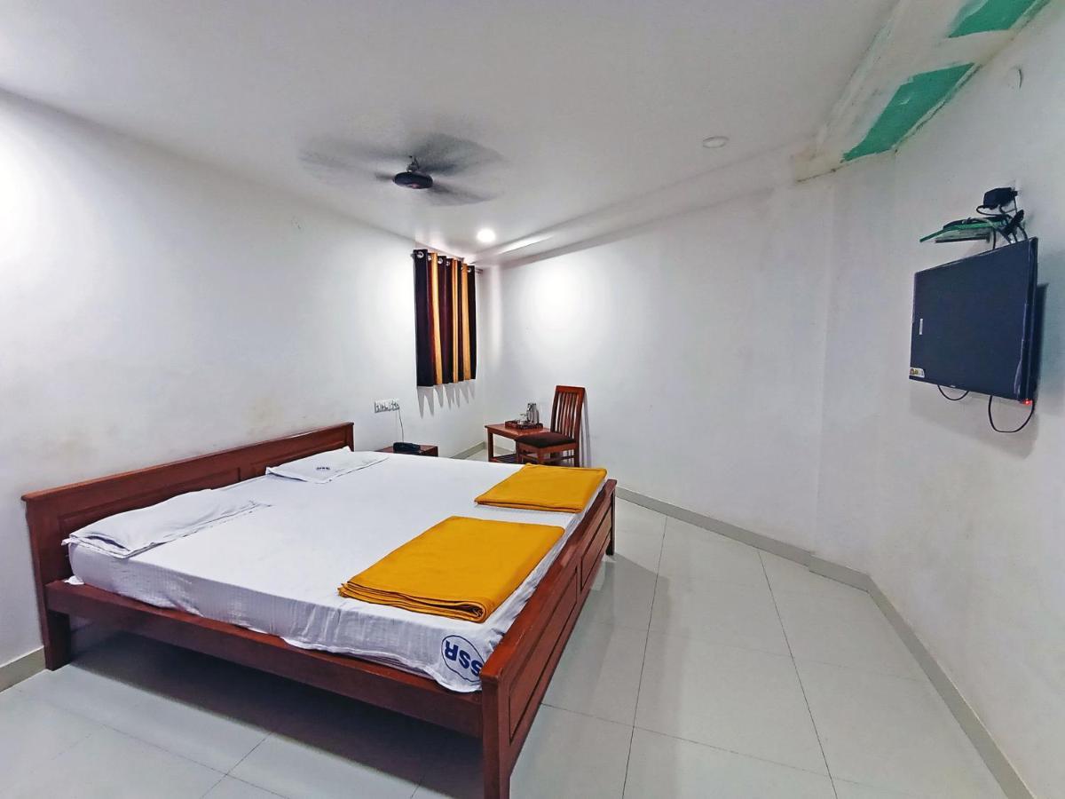 Staymaker Shri Shakti Residency Хубли Екстериор снимка