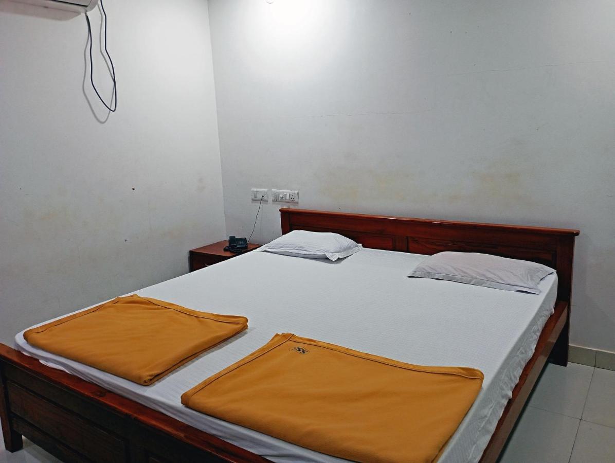 Staymaker Shri Shakti Residency Хубли Екстериор снимка