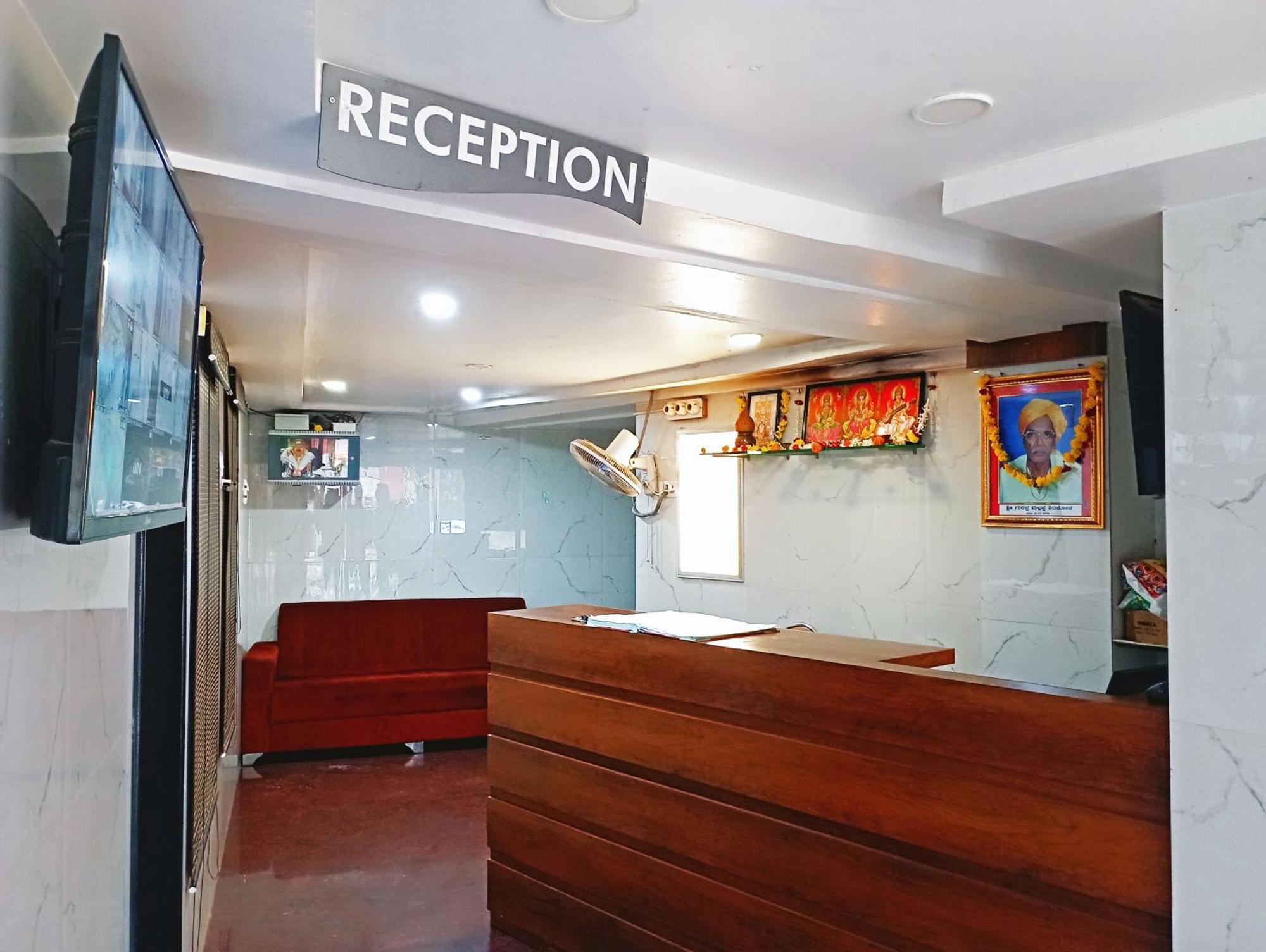 Staymaker Shri Shakti Residency Хубли Екстериор снимка
