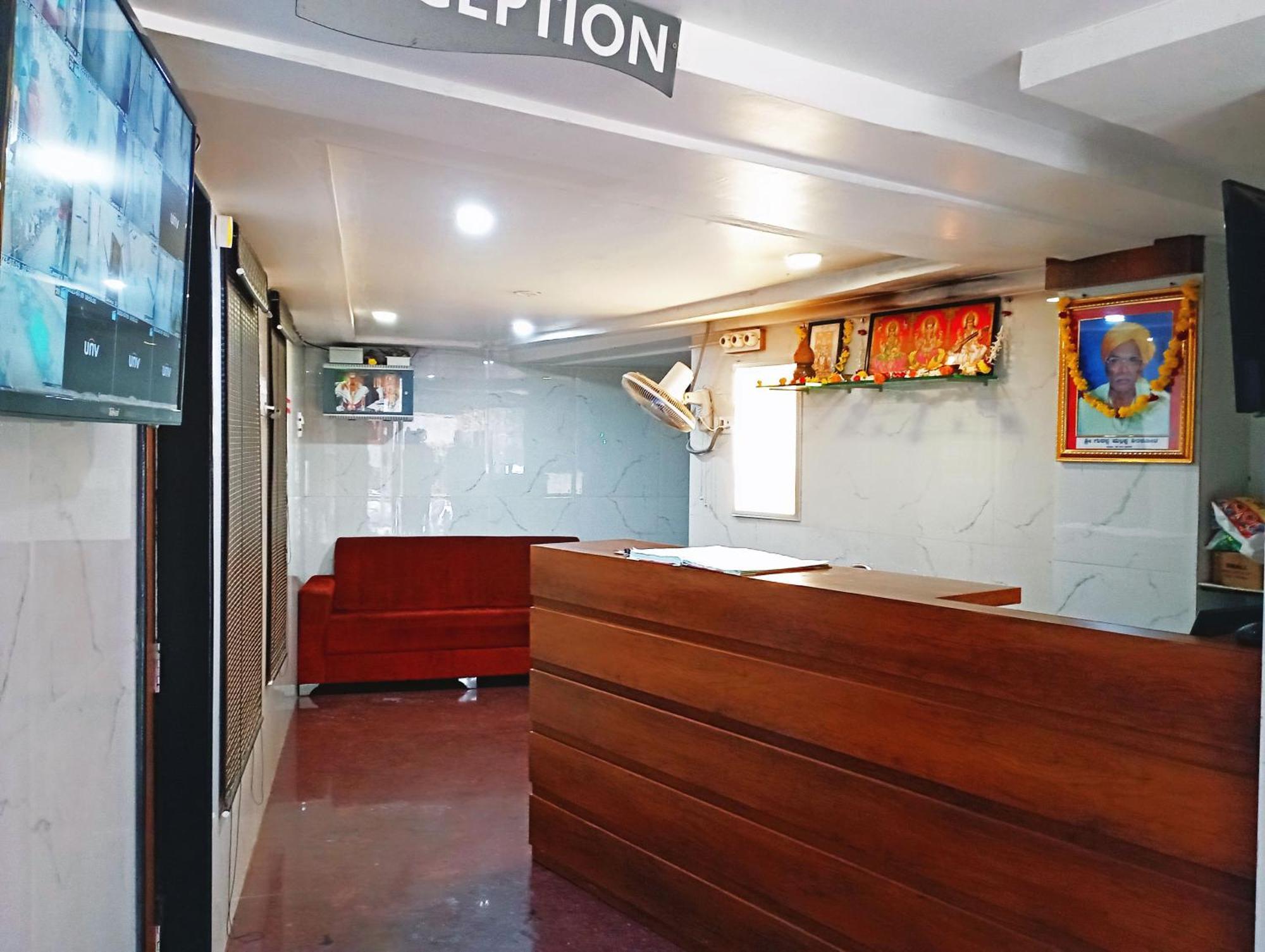 Staymaker Shri Shakti Residency Хубли Екстериор снимка